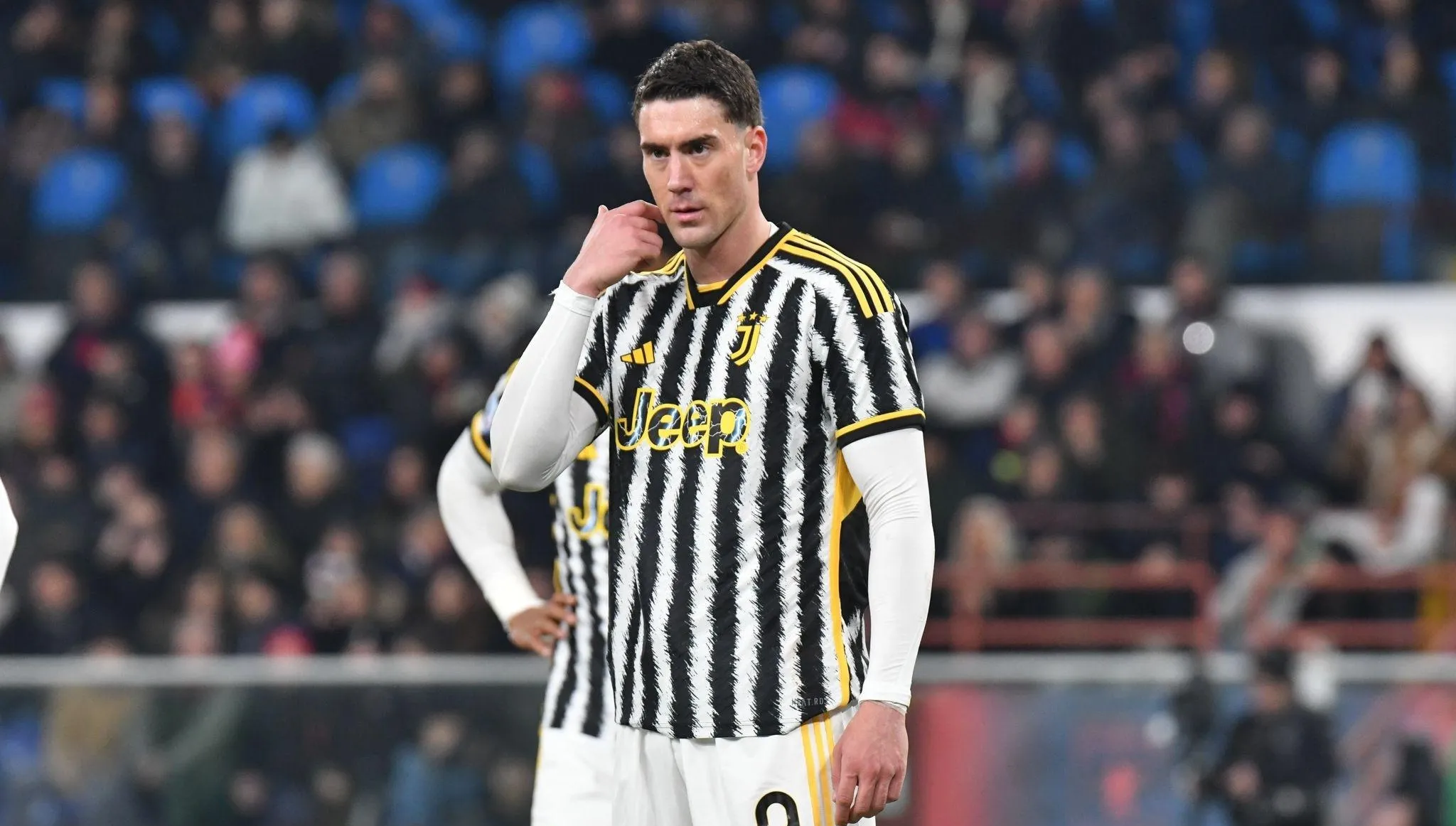 里程碑夜！尤文图斯篮板制胜，足总杯今晨刷纪录，气氛紧张，年轻球员得到机会(尤文图斯库鲁塞夫斯基)