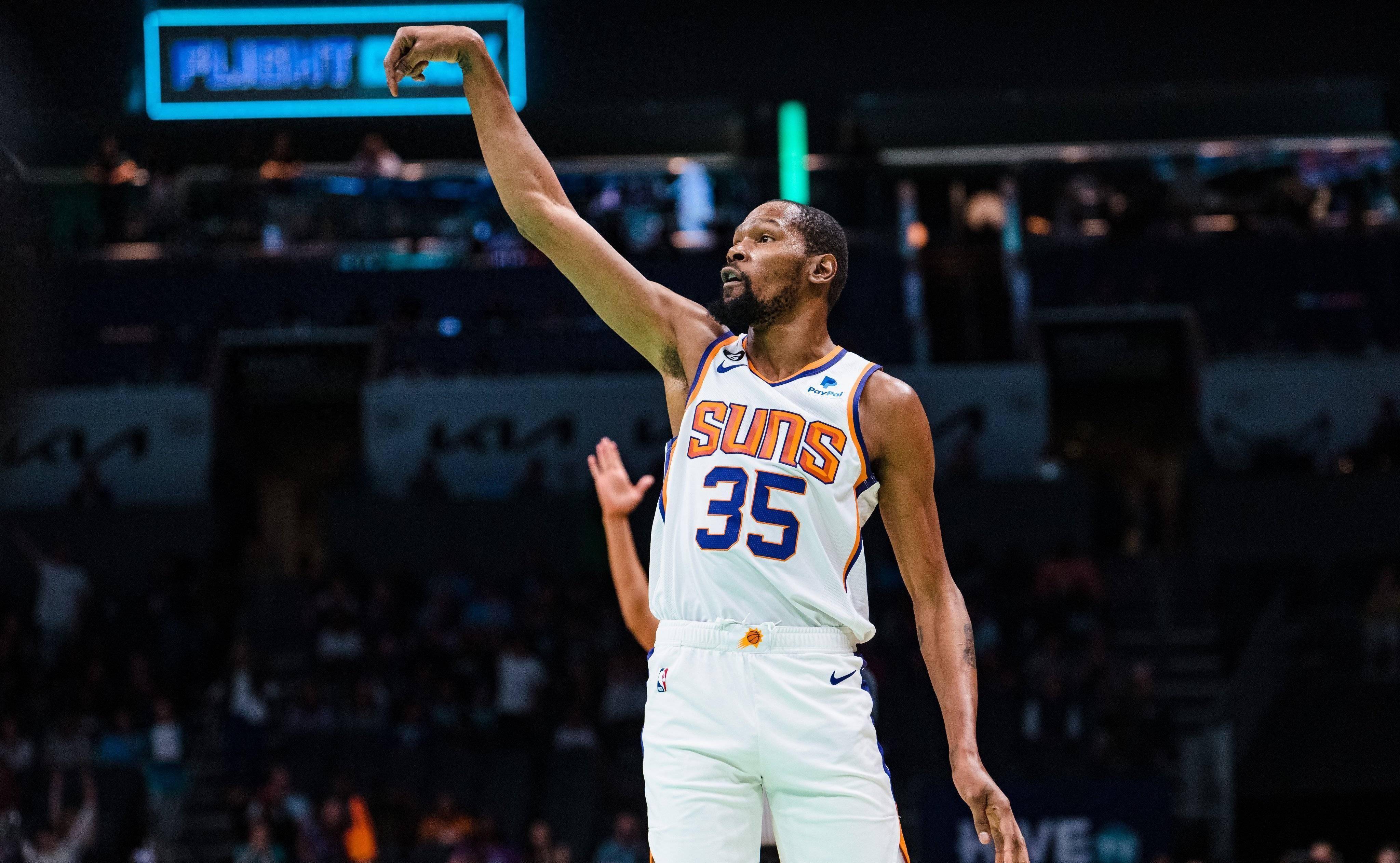 米兰体育入口下载-赛地聚焦：NBA常规赛赛后热度飙升；辽宁本钢豪取连胜；信心回归；身体对抗强度拉满的简单介绍